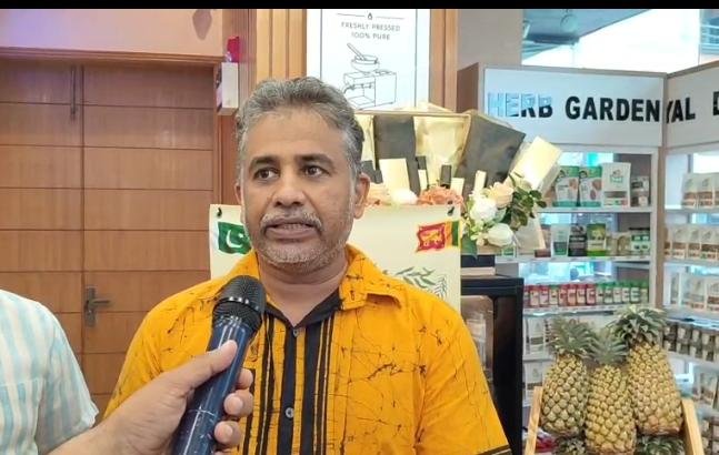 Sri Lankan Pineapples Debut in Pakistan, Opening New Trade Chapter