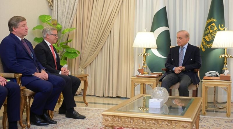 PM calls for legal pathways for Pakistani workers to EU